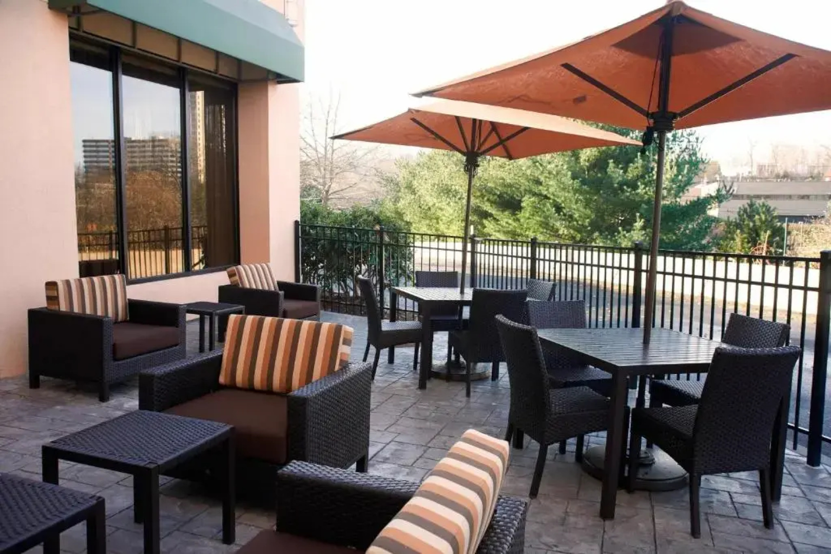 Courtyard By Marriott Shelton
