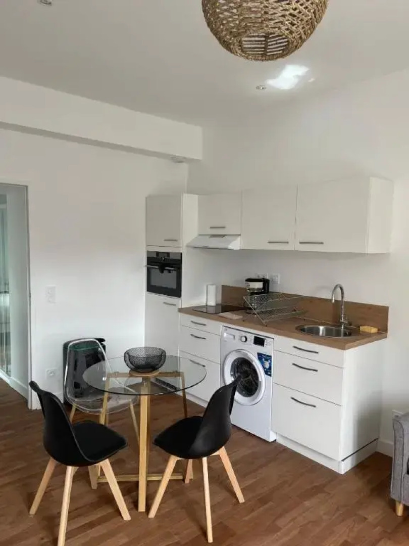 Le Manoir 3 T2 1er étage