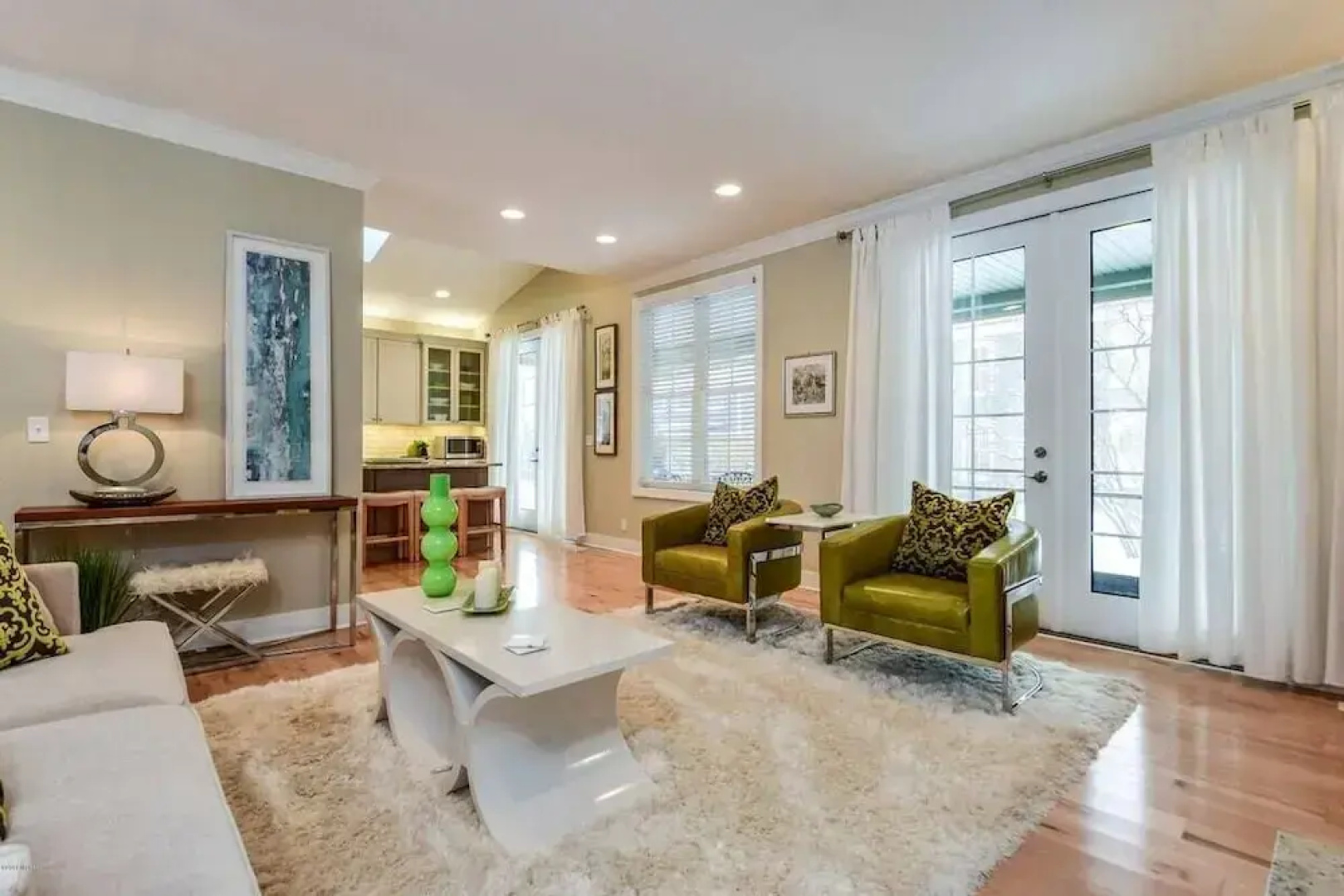 Third Coast Hideaway - Saugatuck - Douglas Downtown Area - Spacious & Spotless