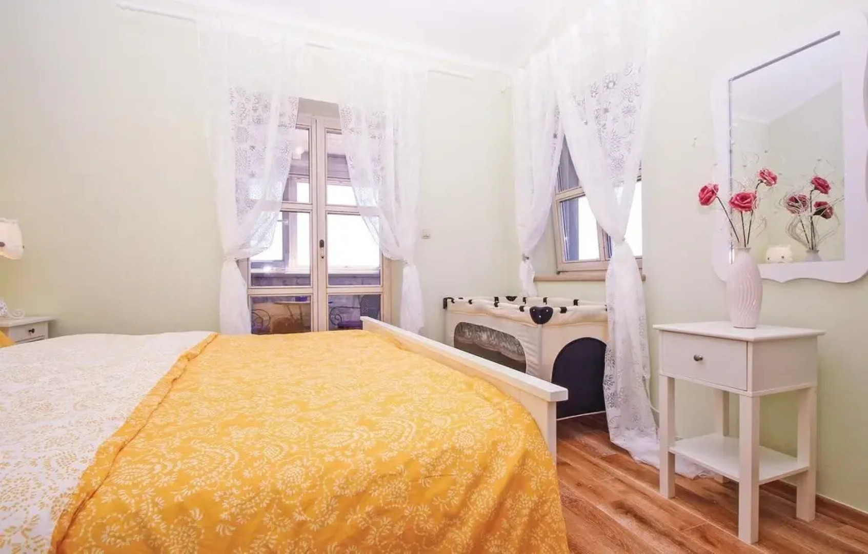 Nice Home in Malinska With Wifi and 5 Bedrooms