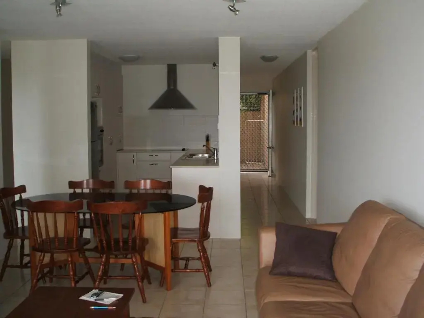 Kings Row Apartments