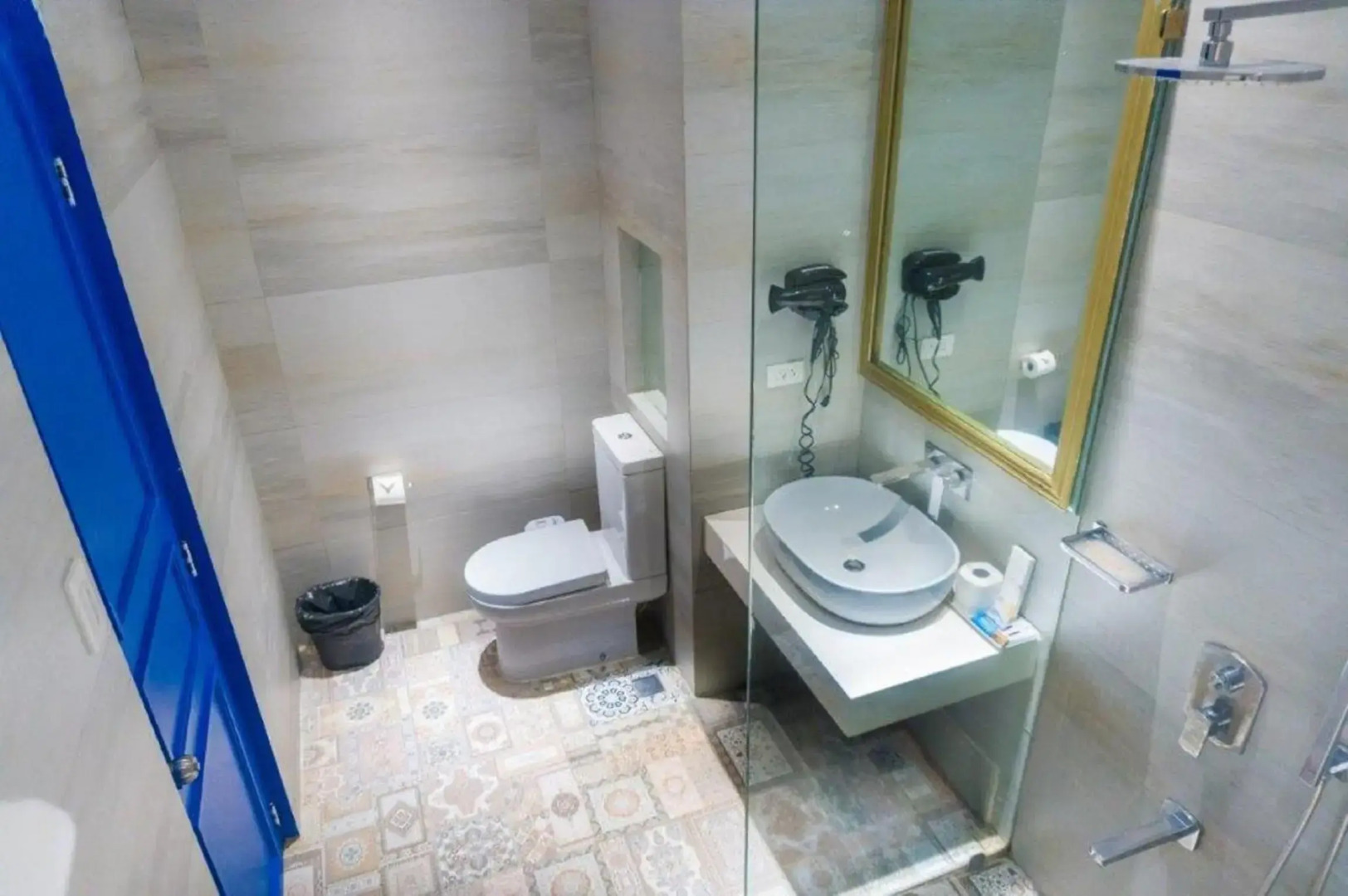 Camp Netanya Resort & Spa