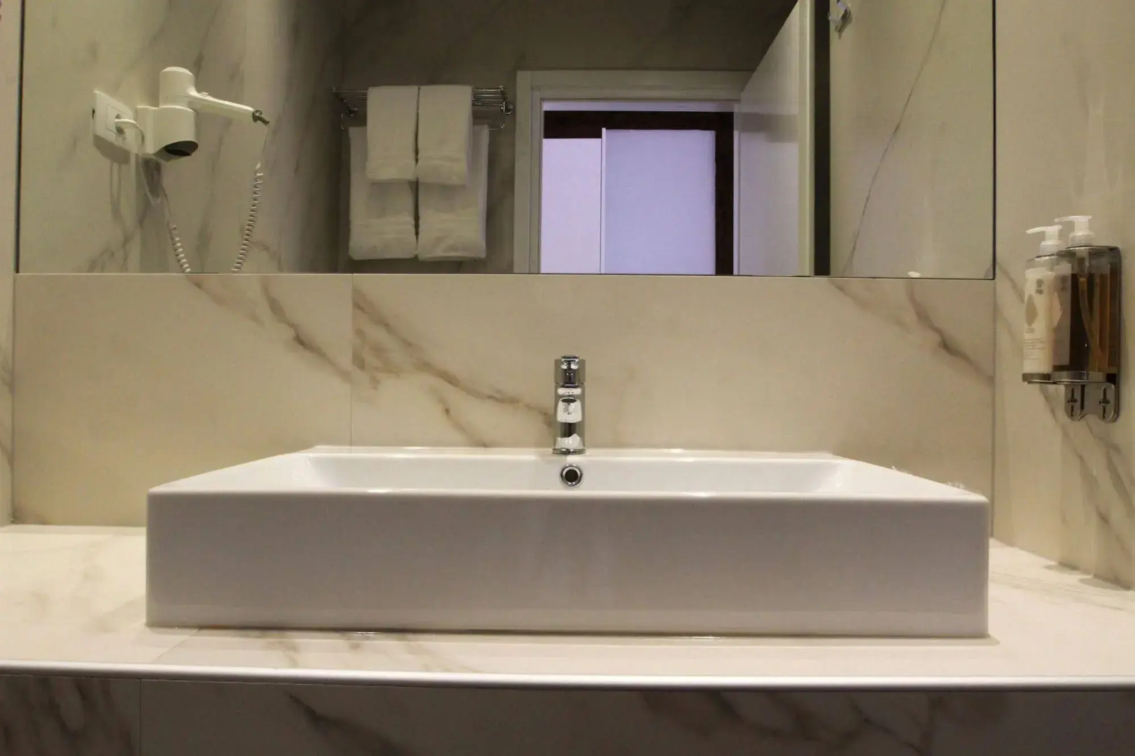 Azur Palace Luxury Rooms