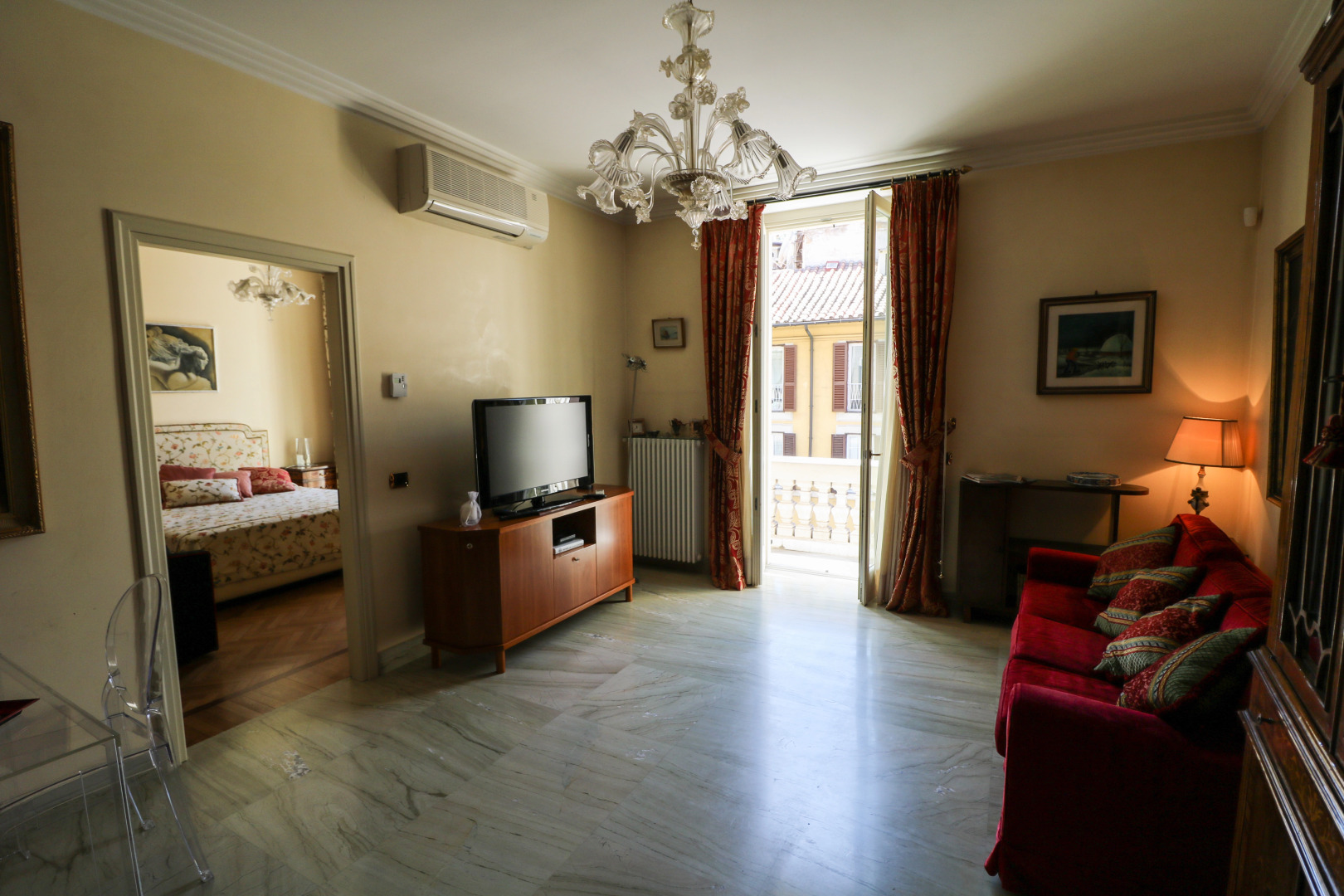 Rome King Suite