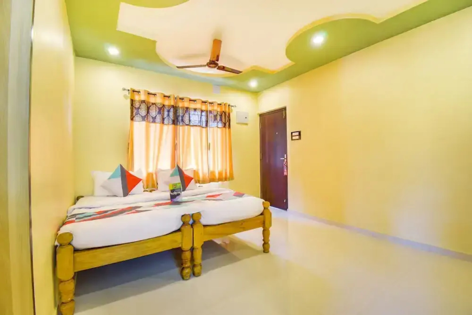FabHotel Krishna Kaustubh