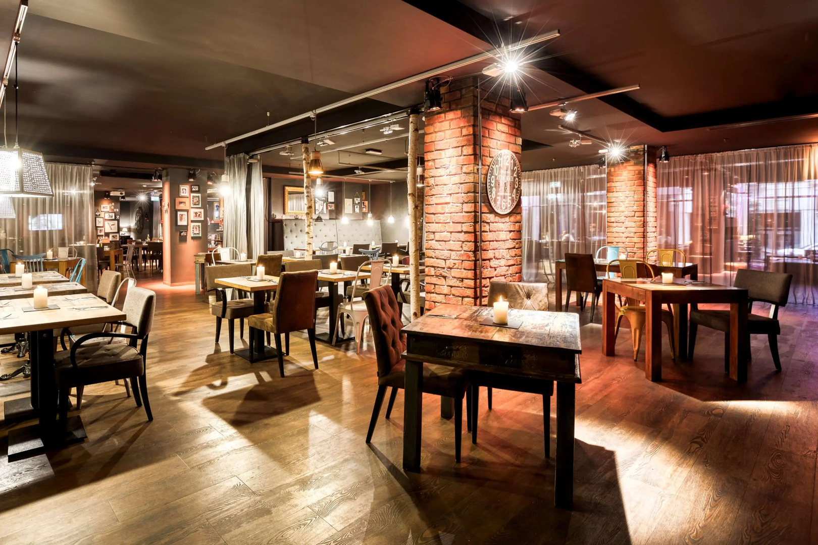 Отель pentahotel Brussels City Centre