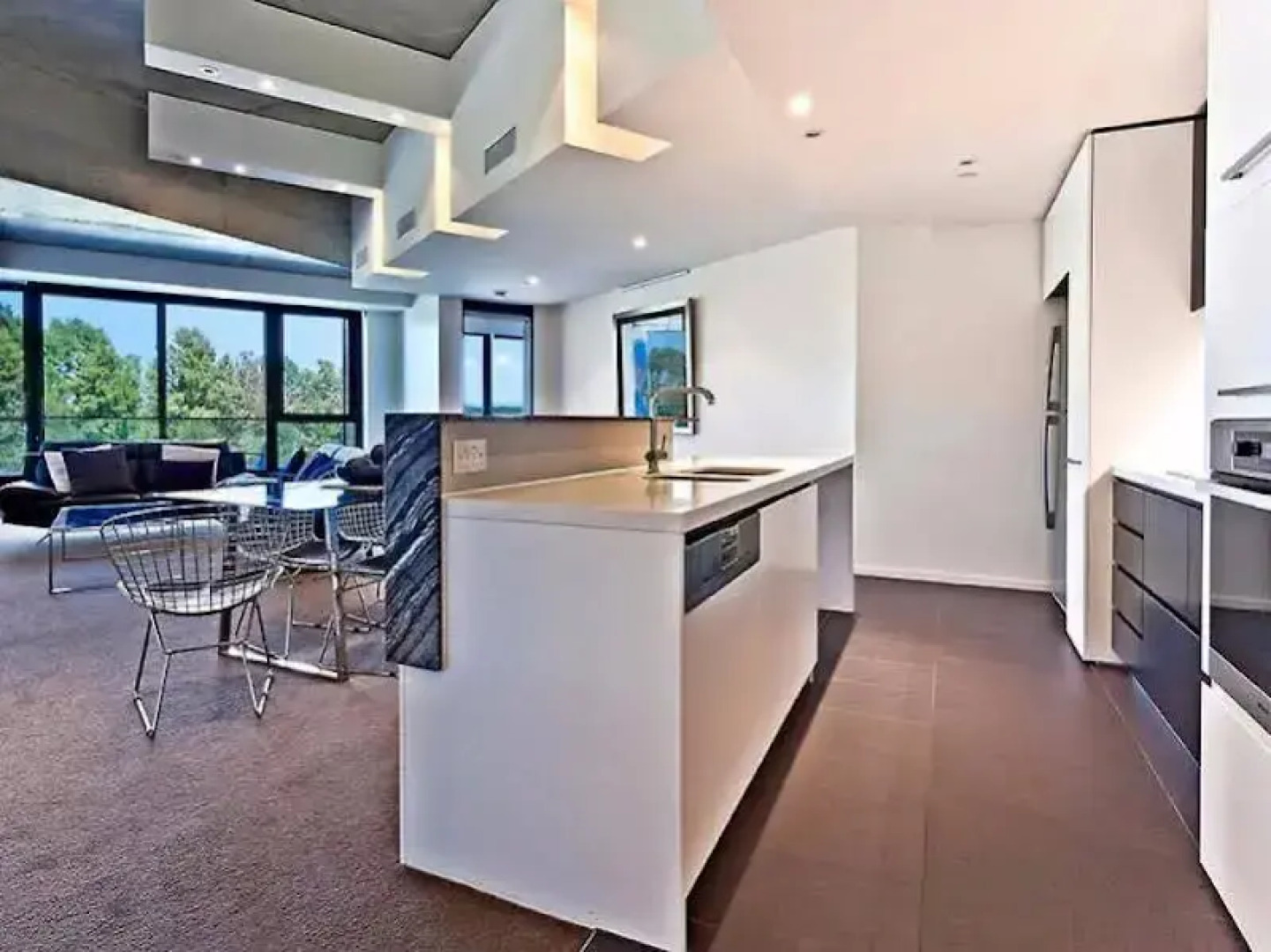 Accommodate Canberra- The Apartments Canberra City