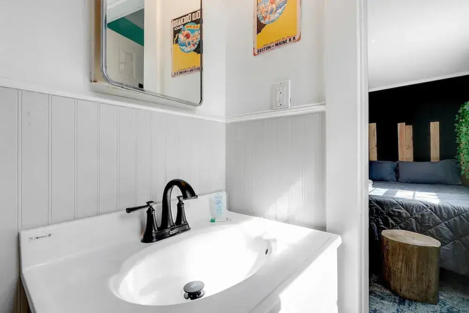 Sandcastle Inn & Motel