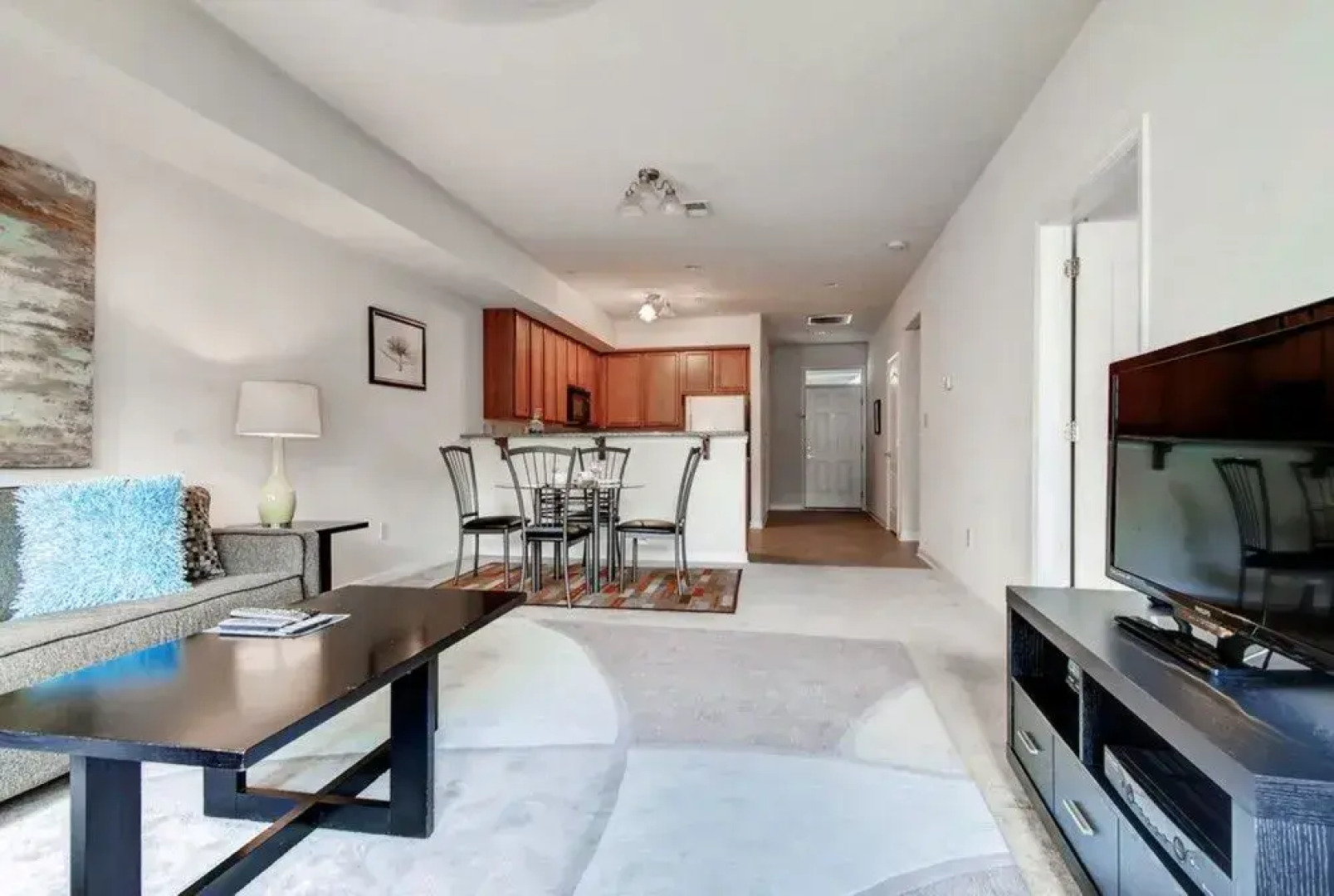 Global Luxury Suites at Forrestal