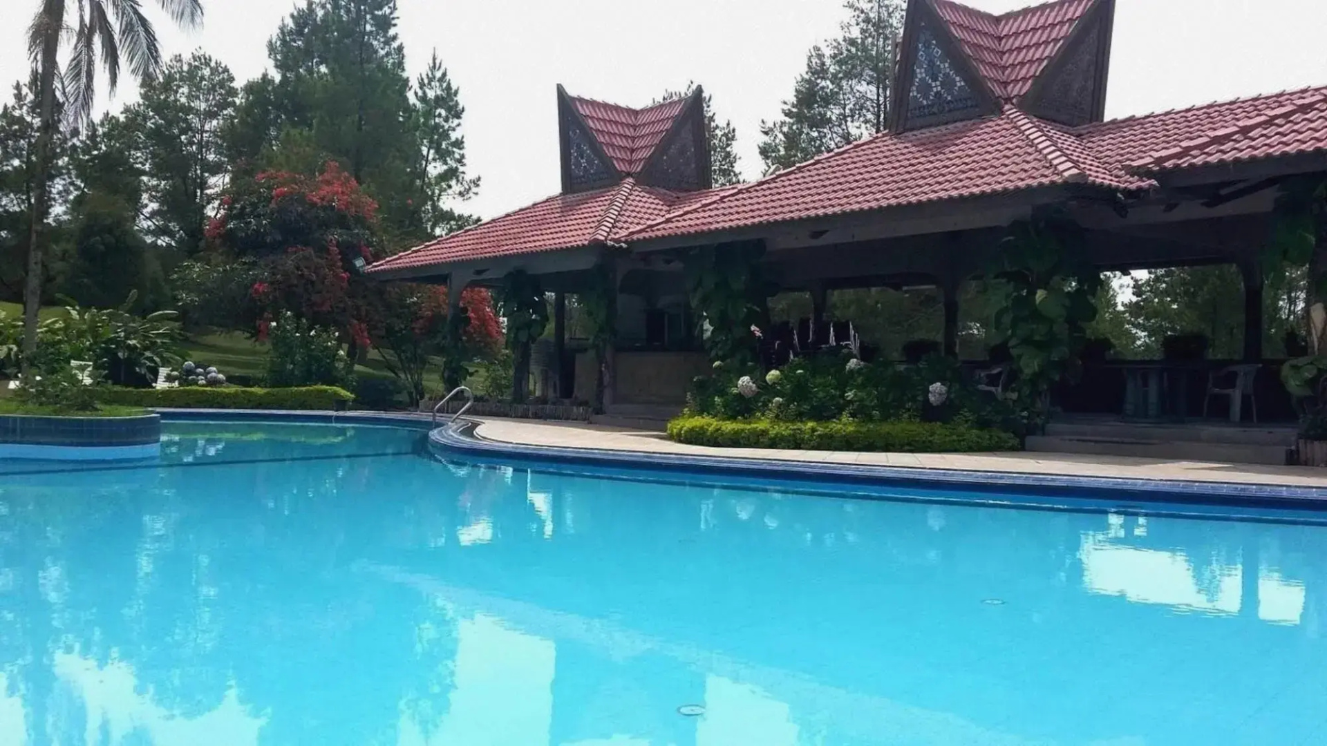 Sinabung Hills Resort