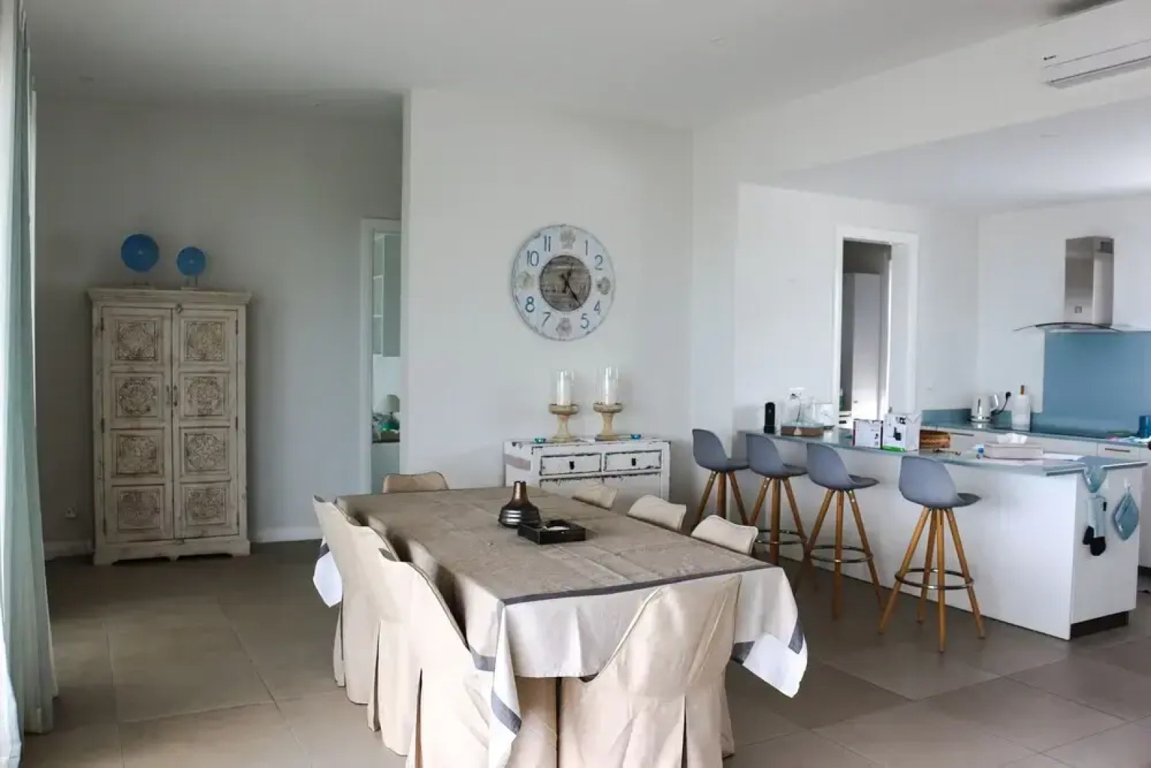 Sea Rock by Horizon Holidays