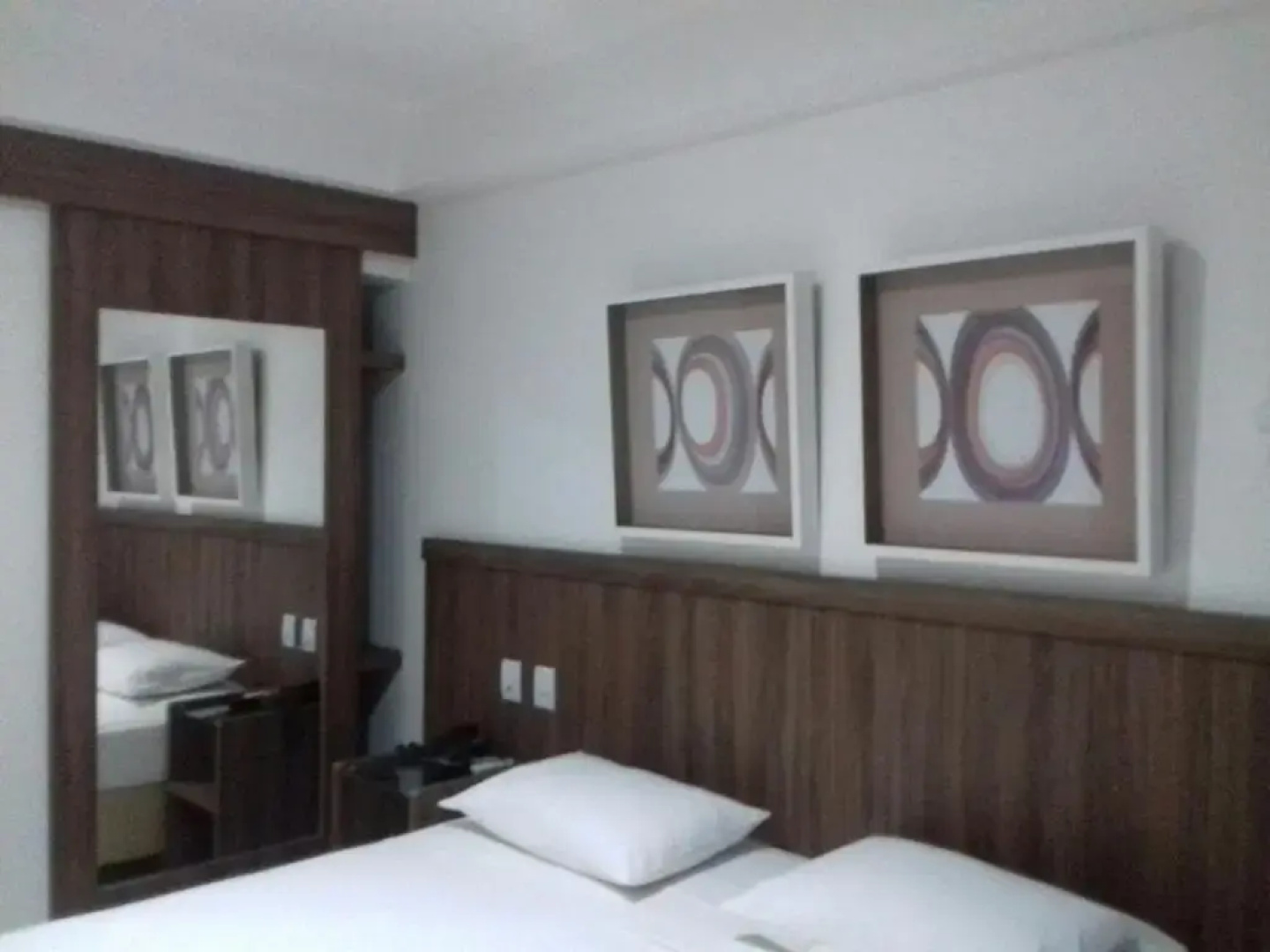 Pratti Hotel
