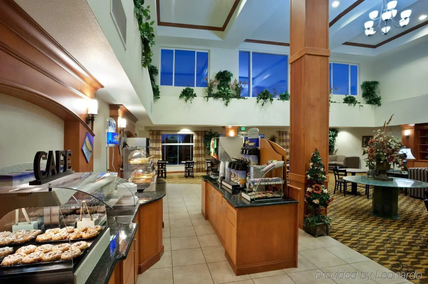 Holiday Inn Express & Suites Nampa - Idaho Center by IHG
