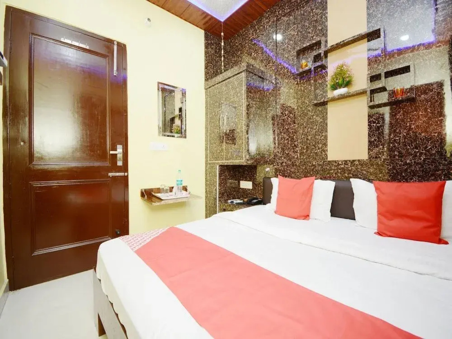 OYO 38822 Hotel The Ferns