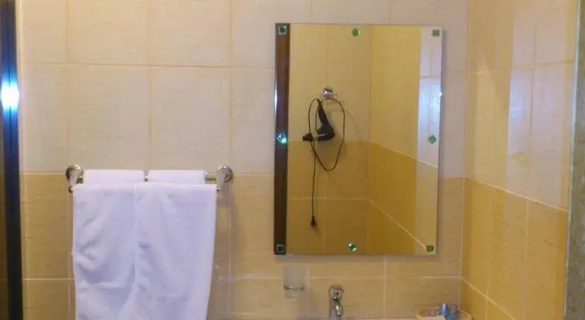 Гостиница Статус