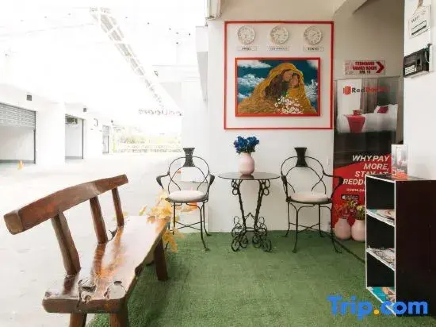 RedDoorz @ EL Runway Hotel Bulacan