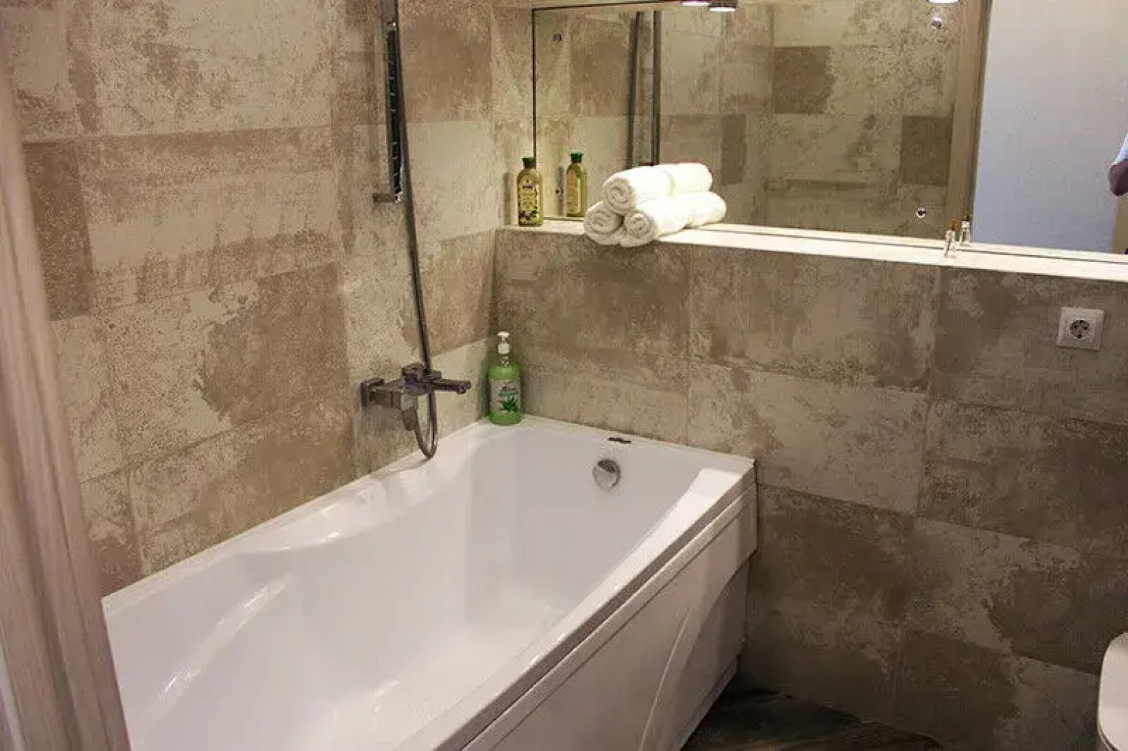 Саквояж на ул. Бакинская, д. 2, кв. 75