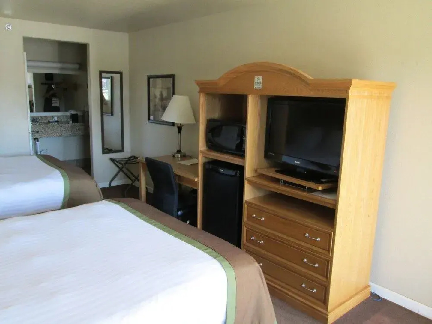 Woodland Inn