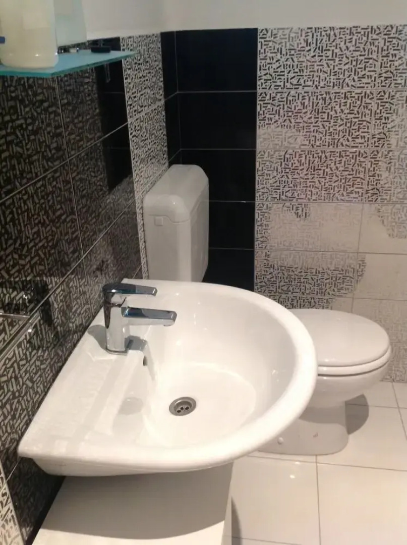 Apartment in Villa, big Garden, Private Pool, Close to Beach and Zadar Town