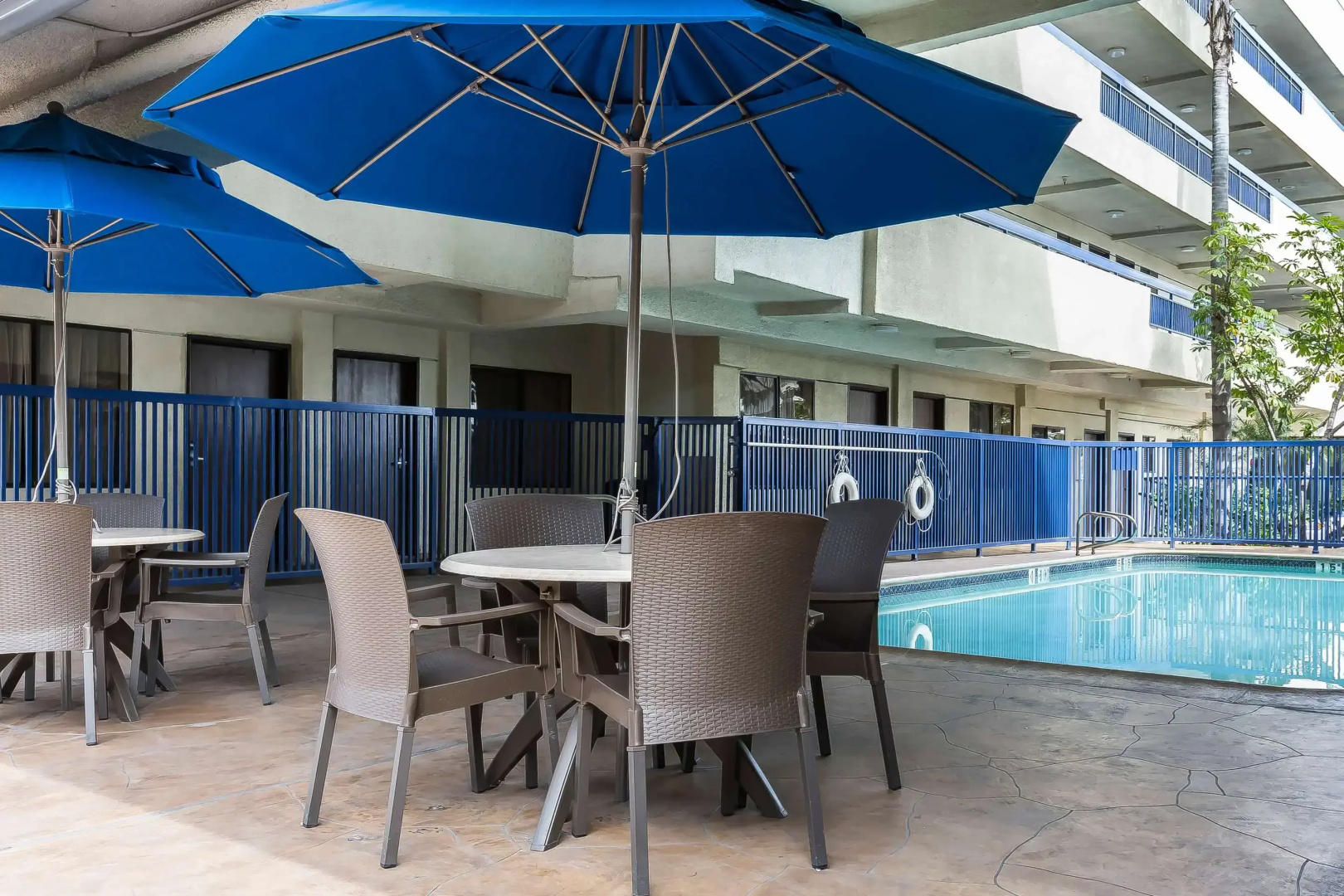 Quality Inn & Suites Los Angeles Airport - LAX