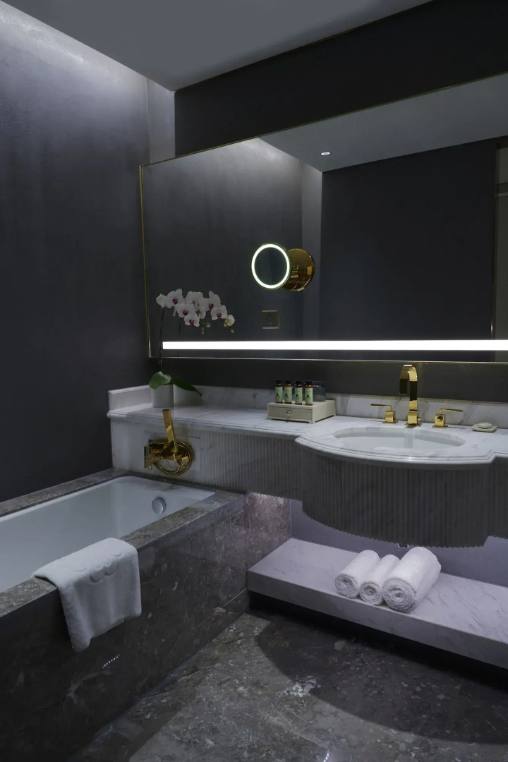 Sky Fortune Boutique Hotel