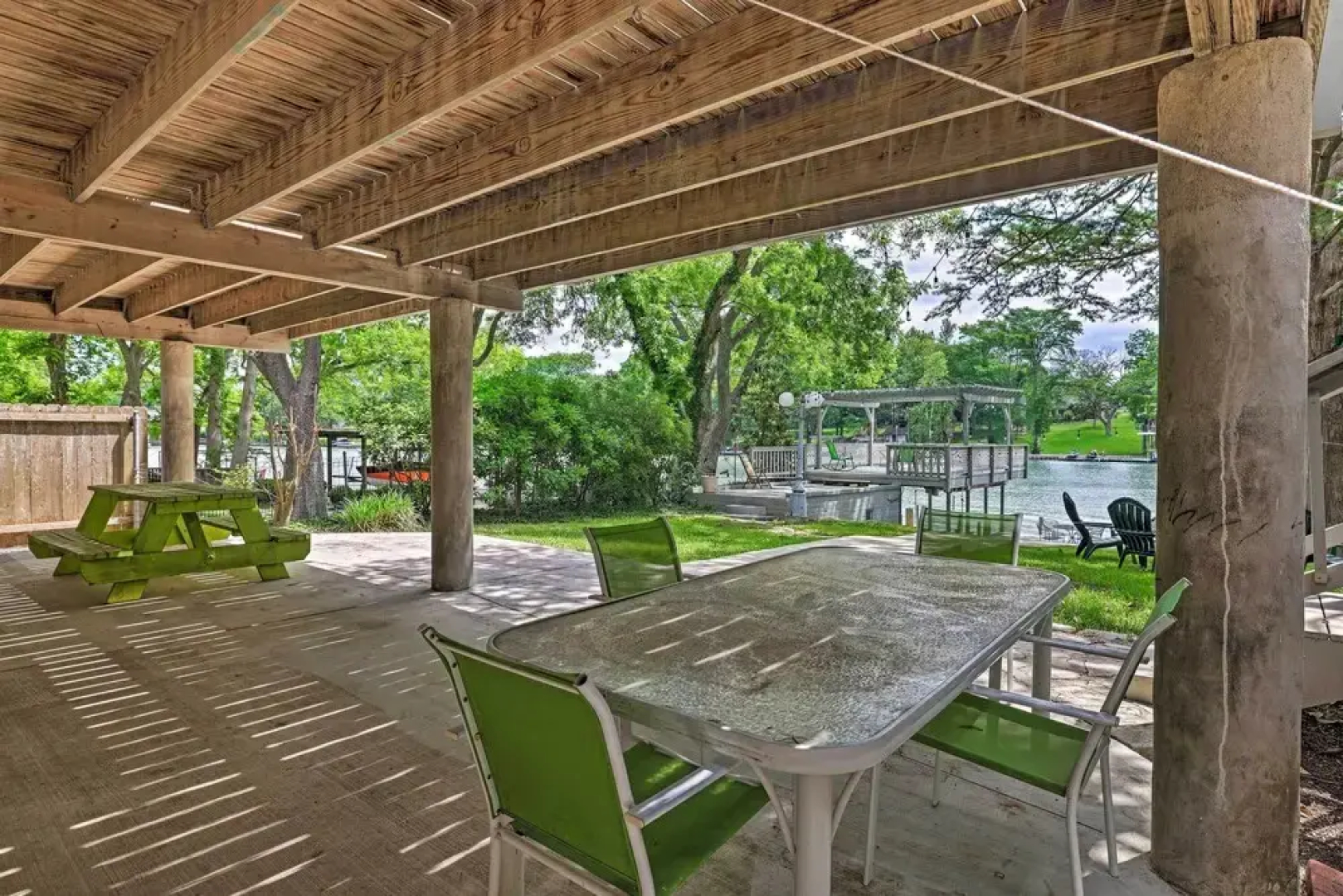 Seguin Home on Lake Placid w/ Boat Dock!