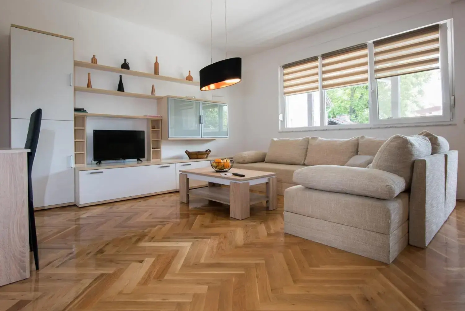 Seasons apartmani