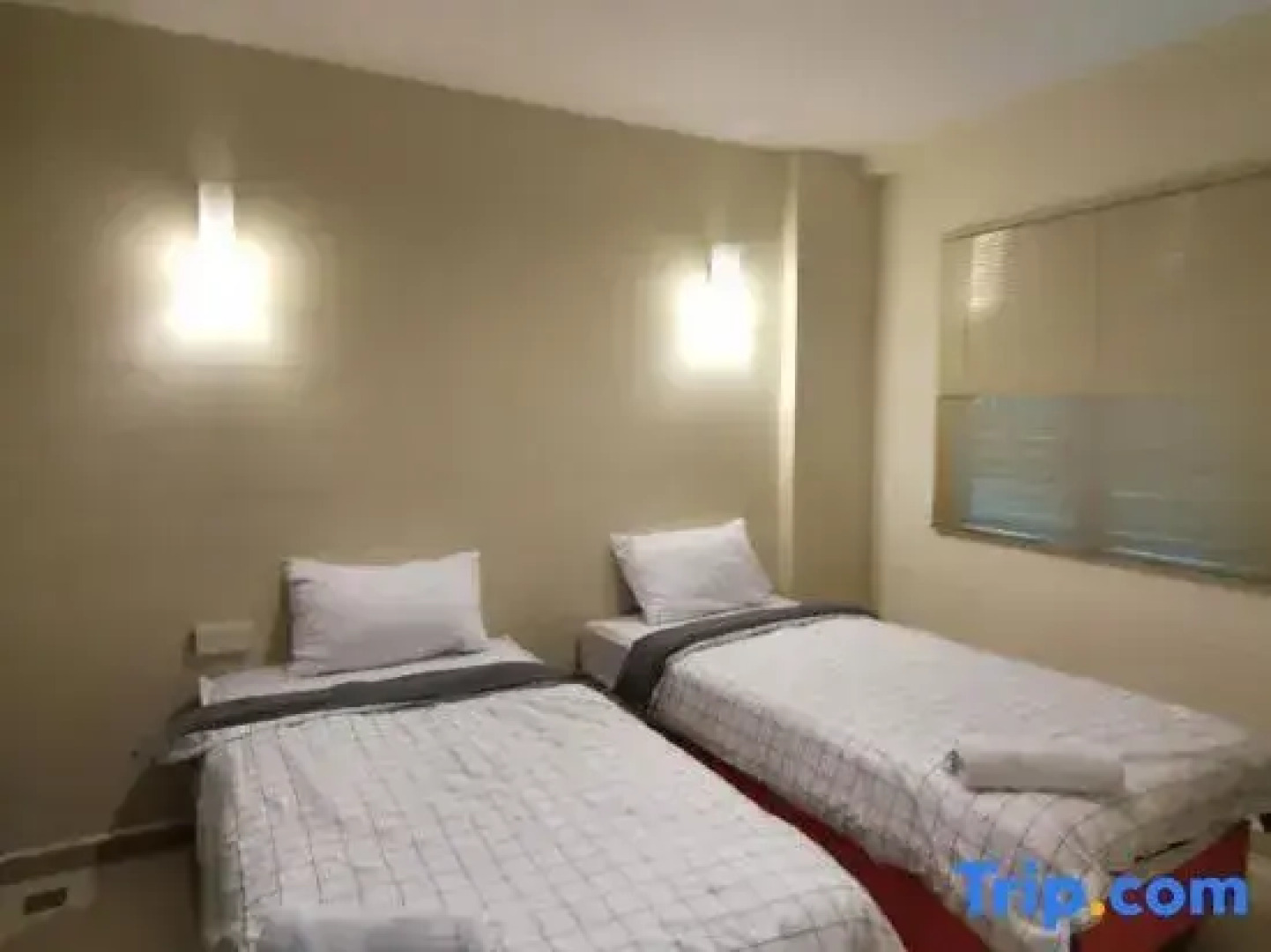 Spacious & Homey Apartment at Marina Island by JoMy Homestay