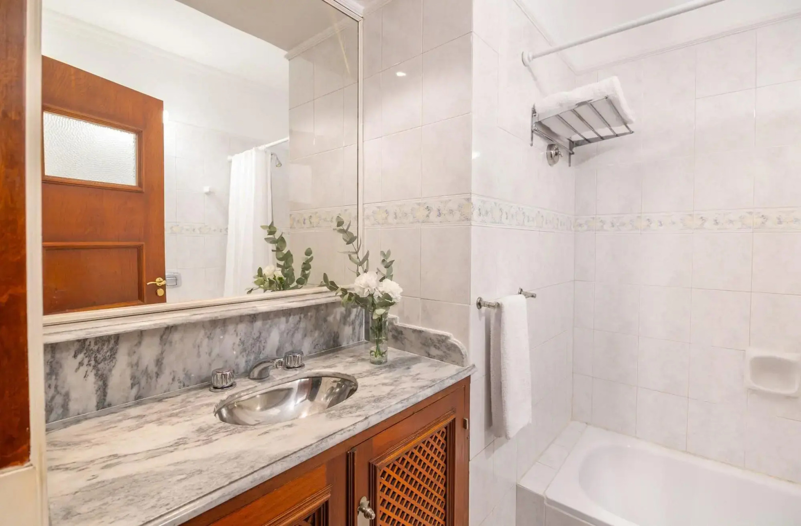 Altos de la Viña, Wine Hotel & Spa