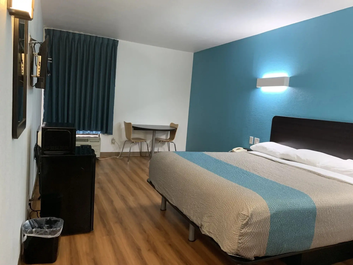 Motel 6 Lewisville, TX - Medical City