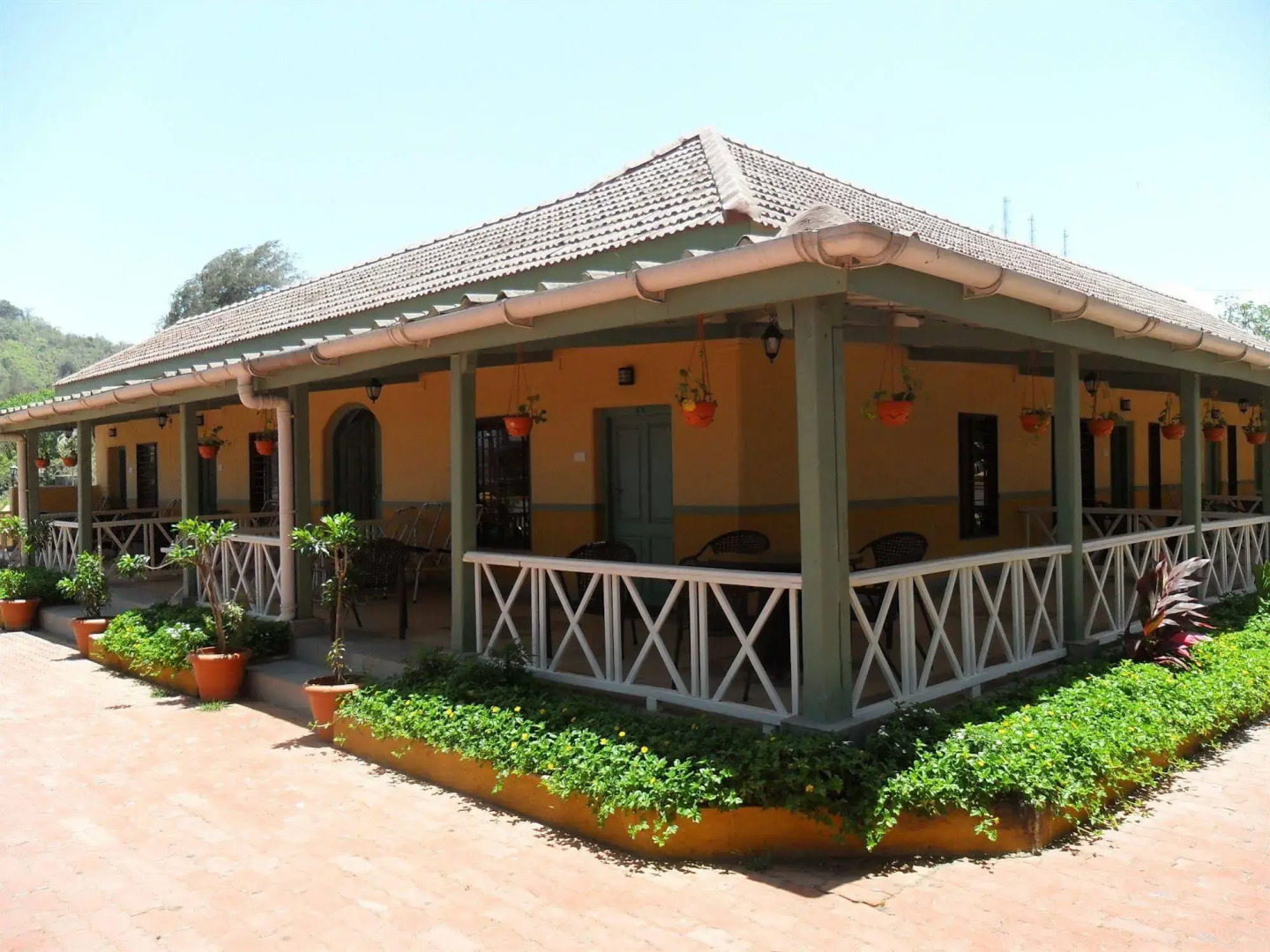 Golden Swan Beach Resort