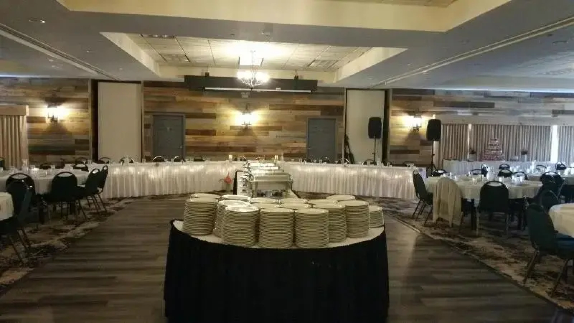 Flat Creek Inn And Suites