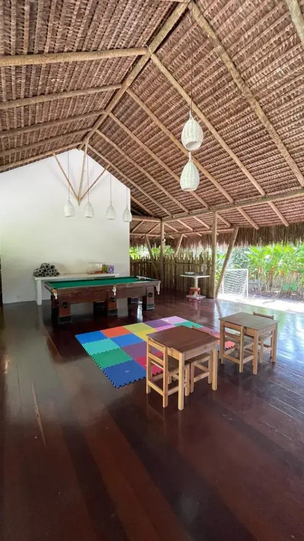 Madeiro Beach Hotel And Resort