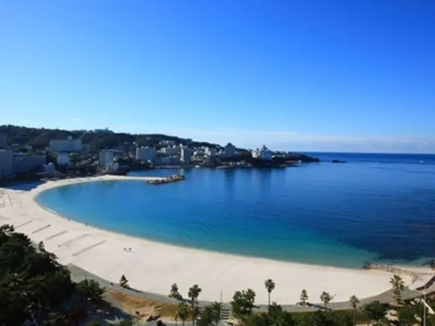 Shirahama Seaside Hotel