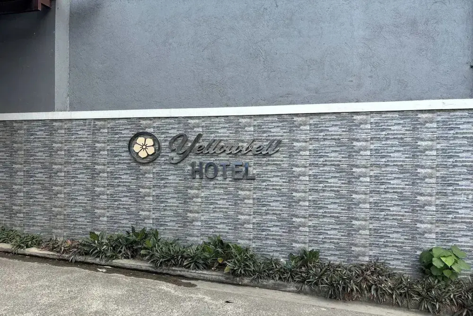 Yellowbell Hotel