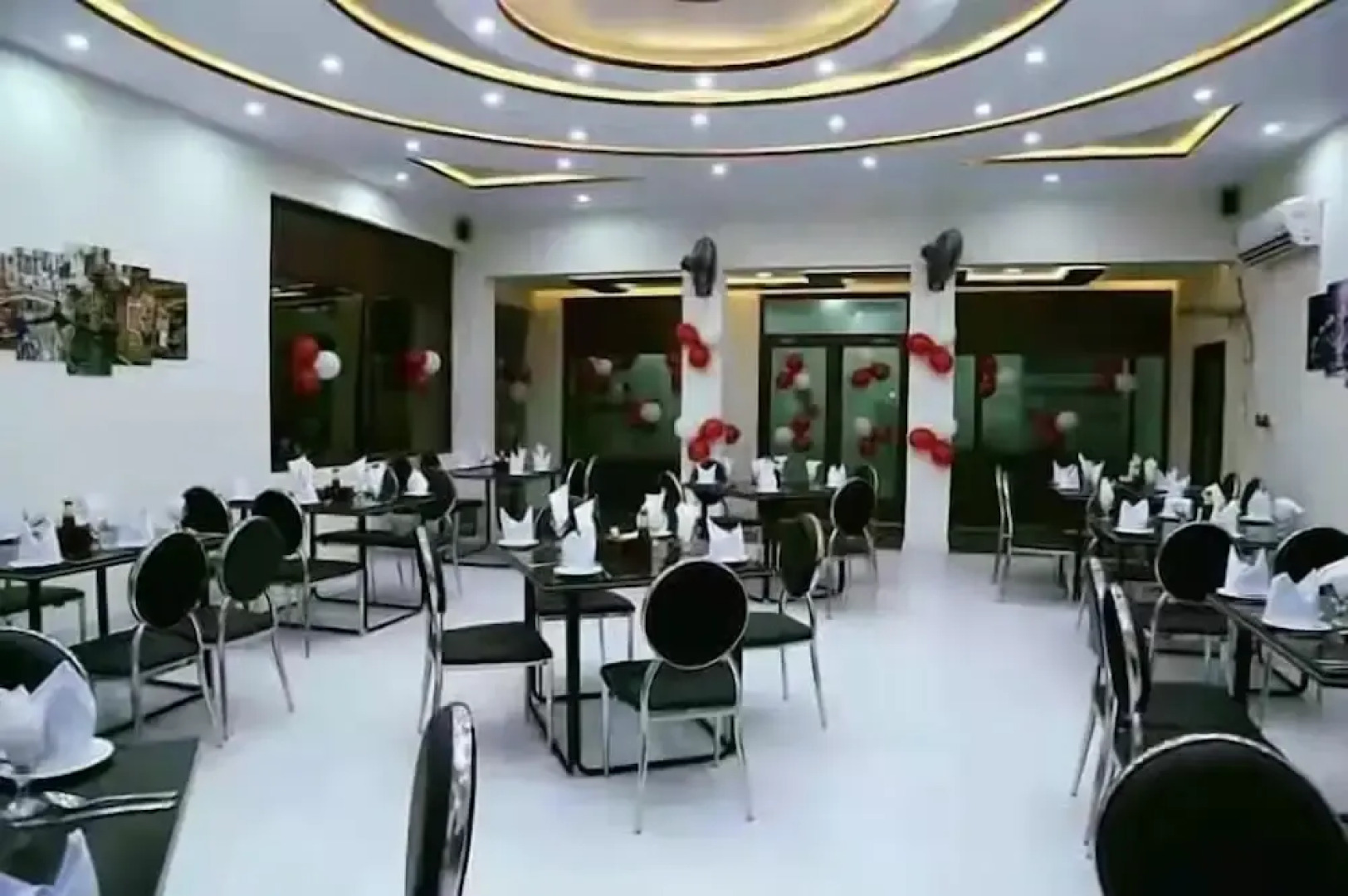 Red Onion Hotel & Restaurant