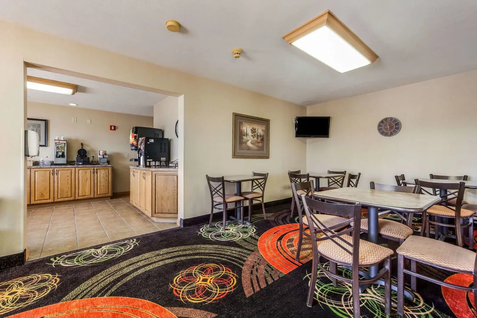 Super 8 by Wyndham Cozad