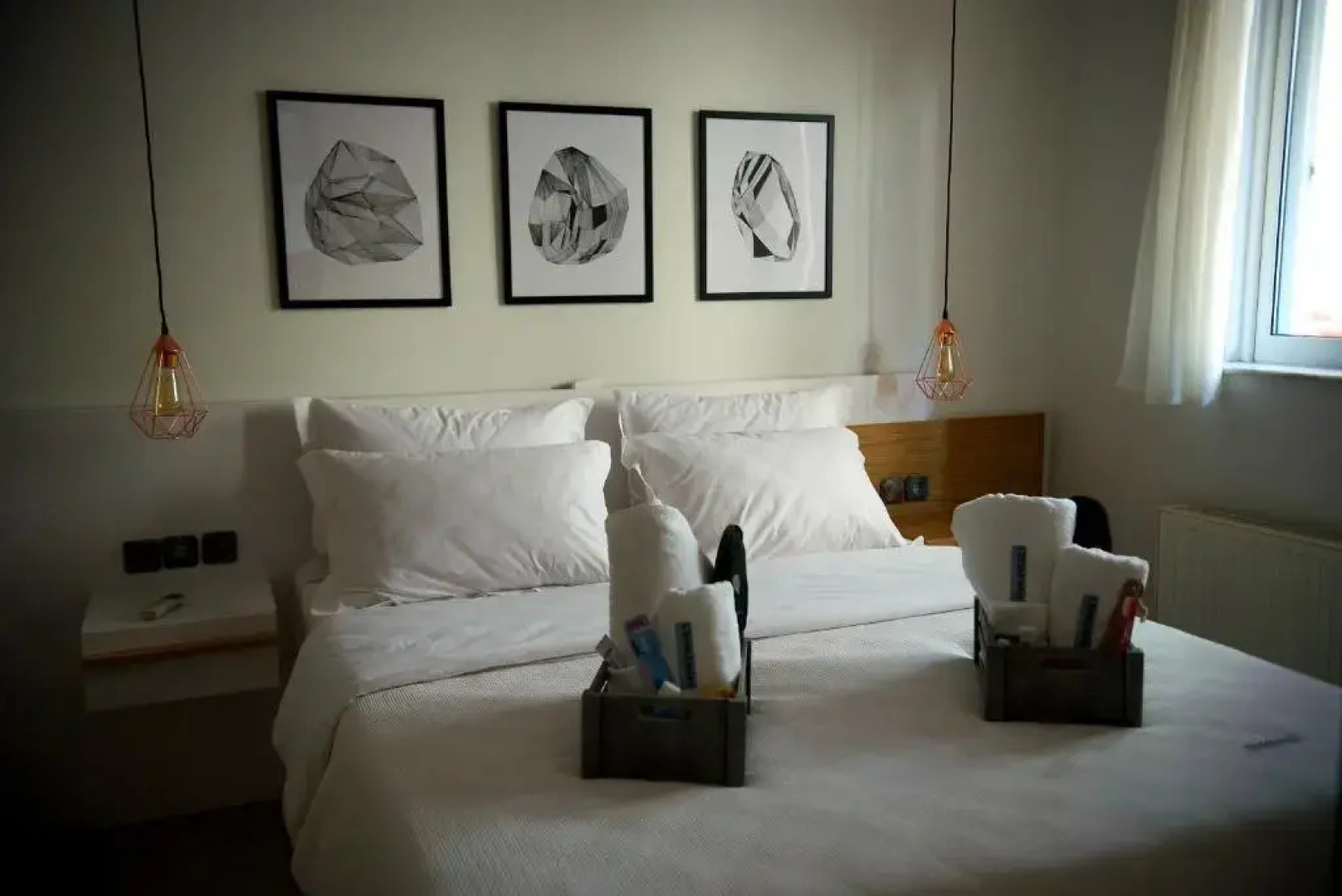 ChrisAndro Apartments