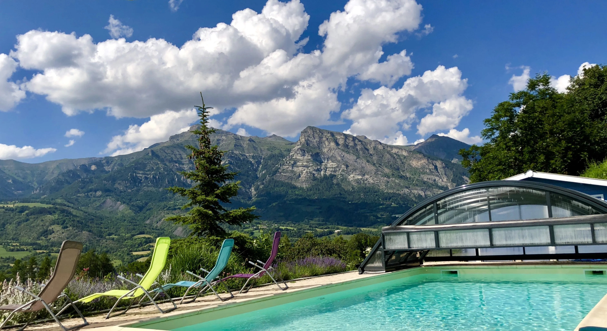 "La Coustille" Chambres et Table d'Hôtes