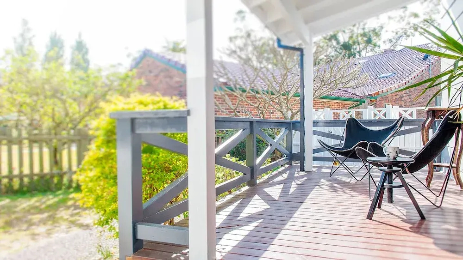 Sandyfeet at Shoal Bay