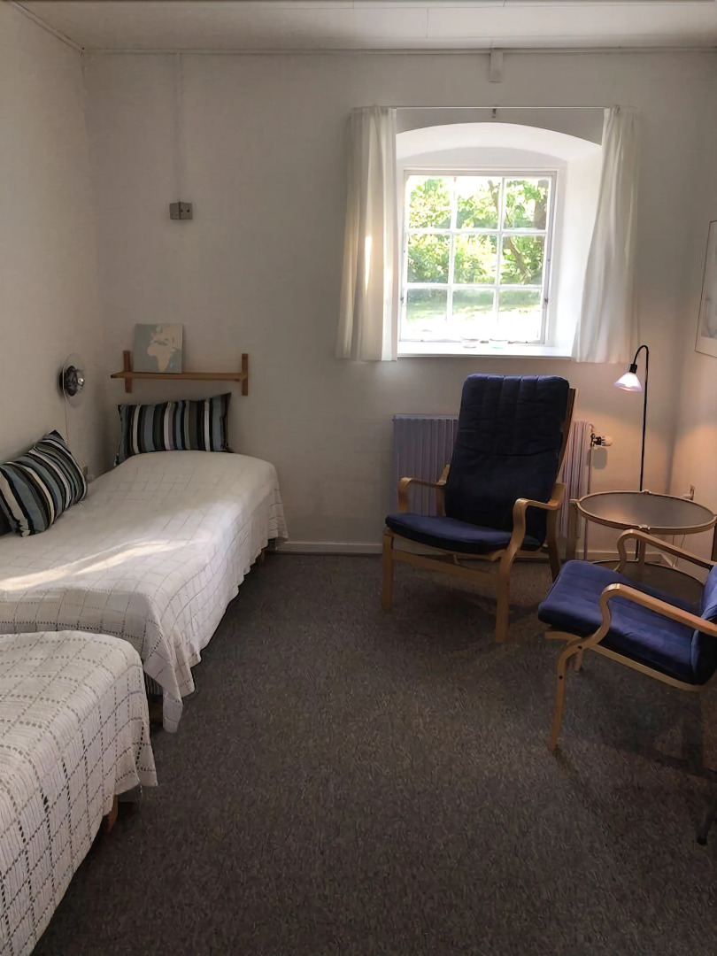 Sostrup Slot og Kloster