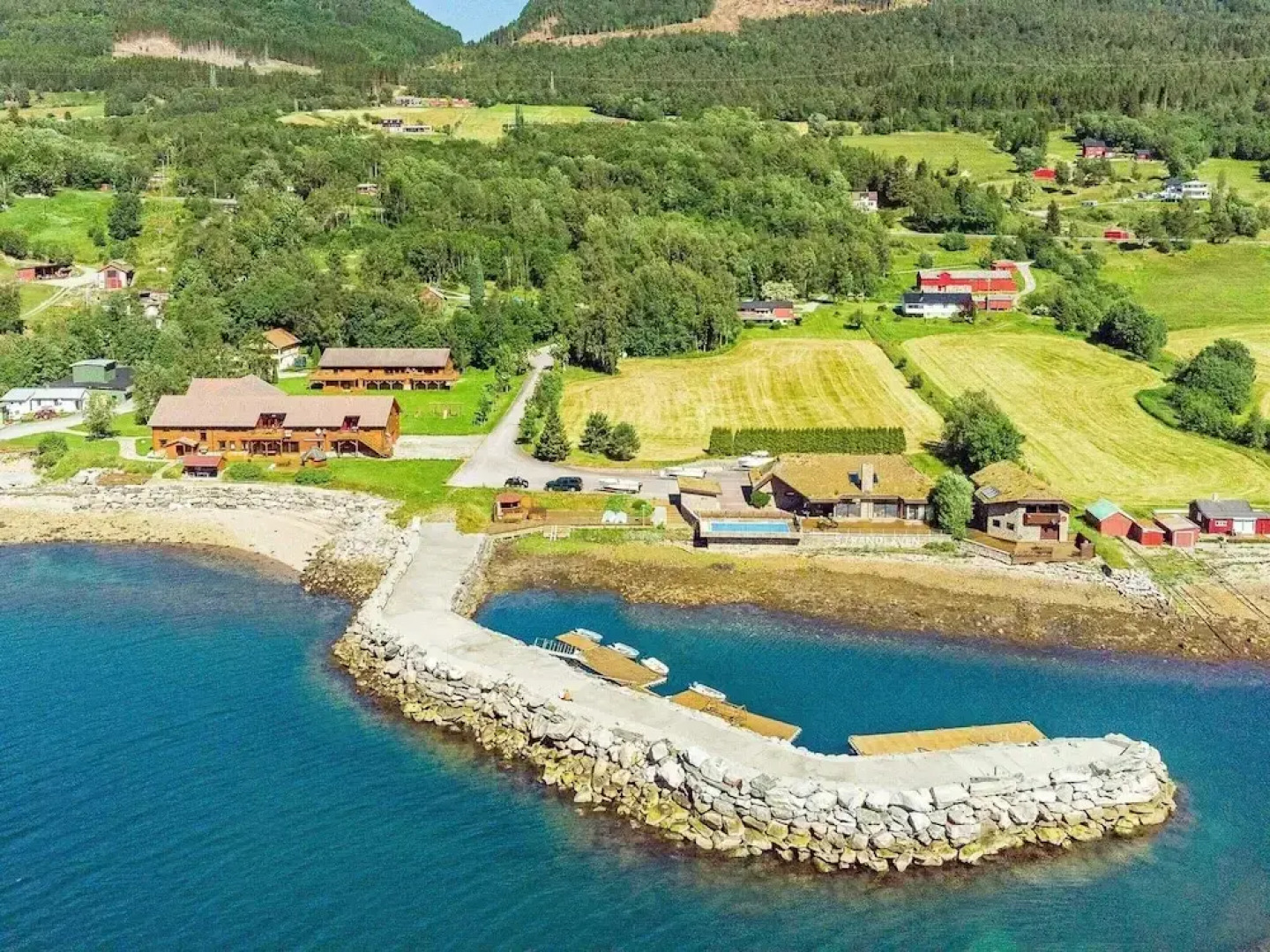 Holiday Home in EidsvÃ¥g