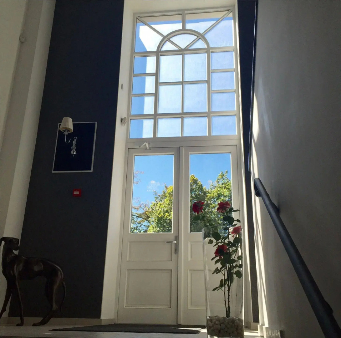 Арт-отель Moon Garden