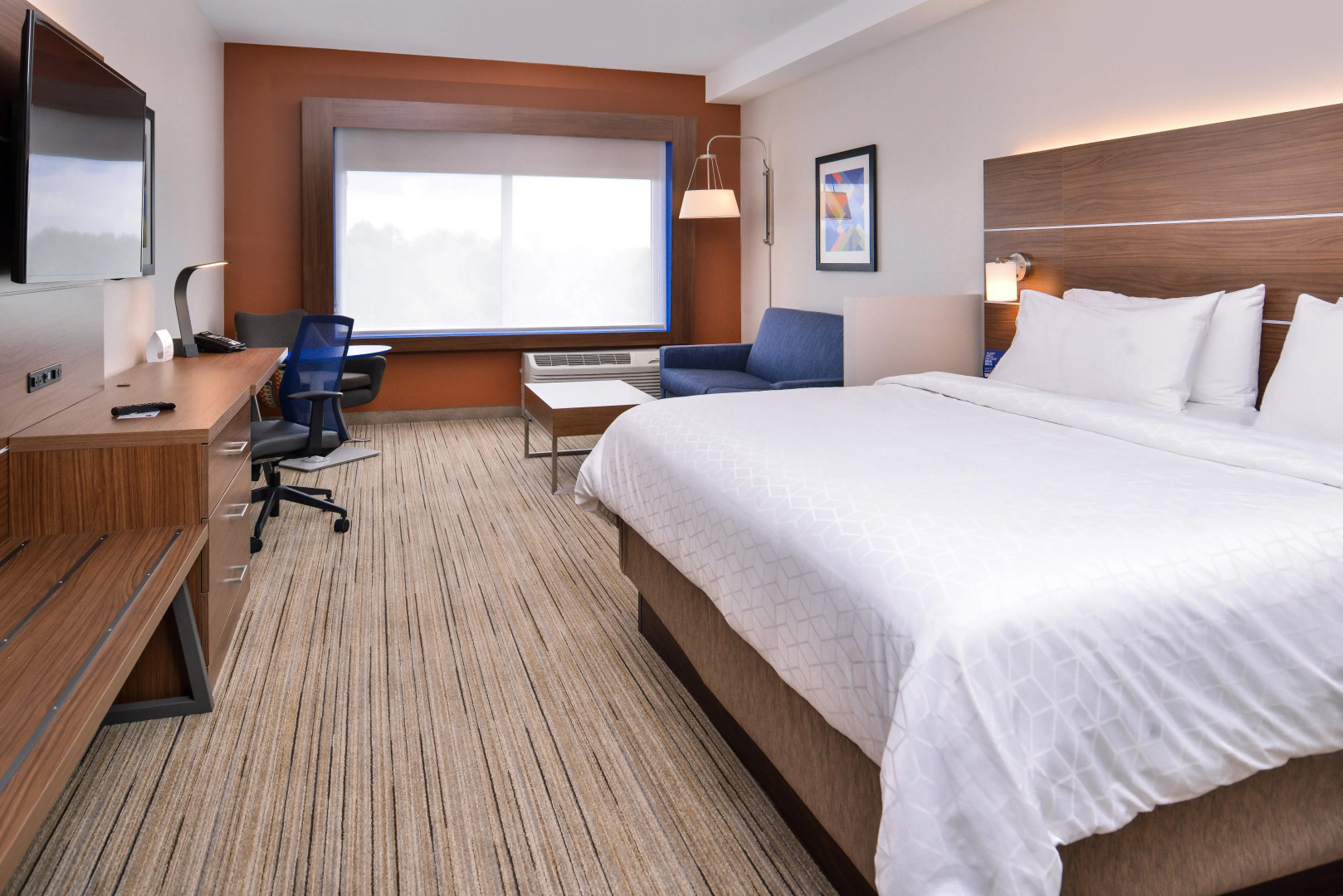 Holiday Inn Express & Suites Farmville by IHG