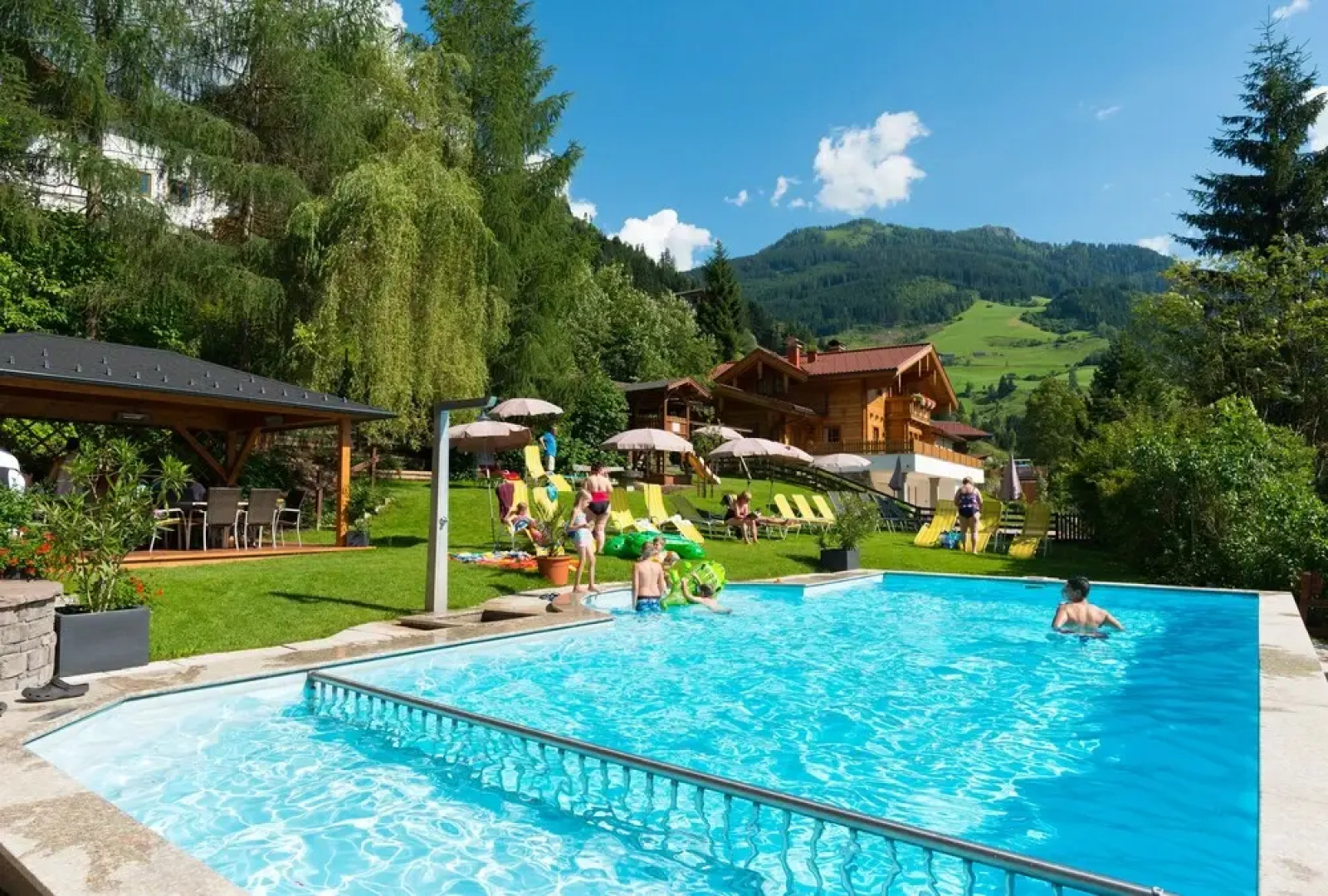 Hotel & Chalet Dorfer