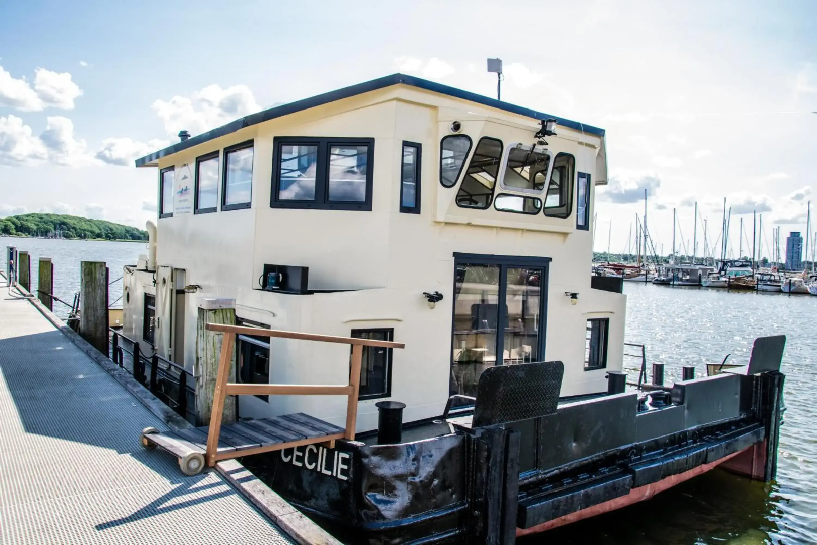 Island-dreams Hausboot Cecilie