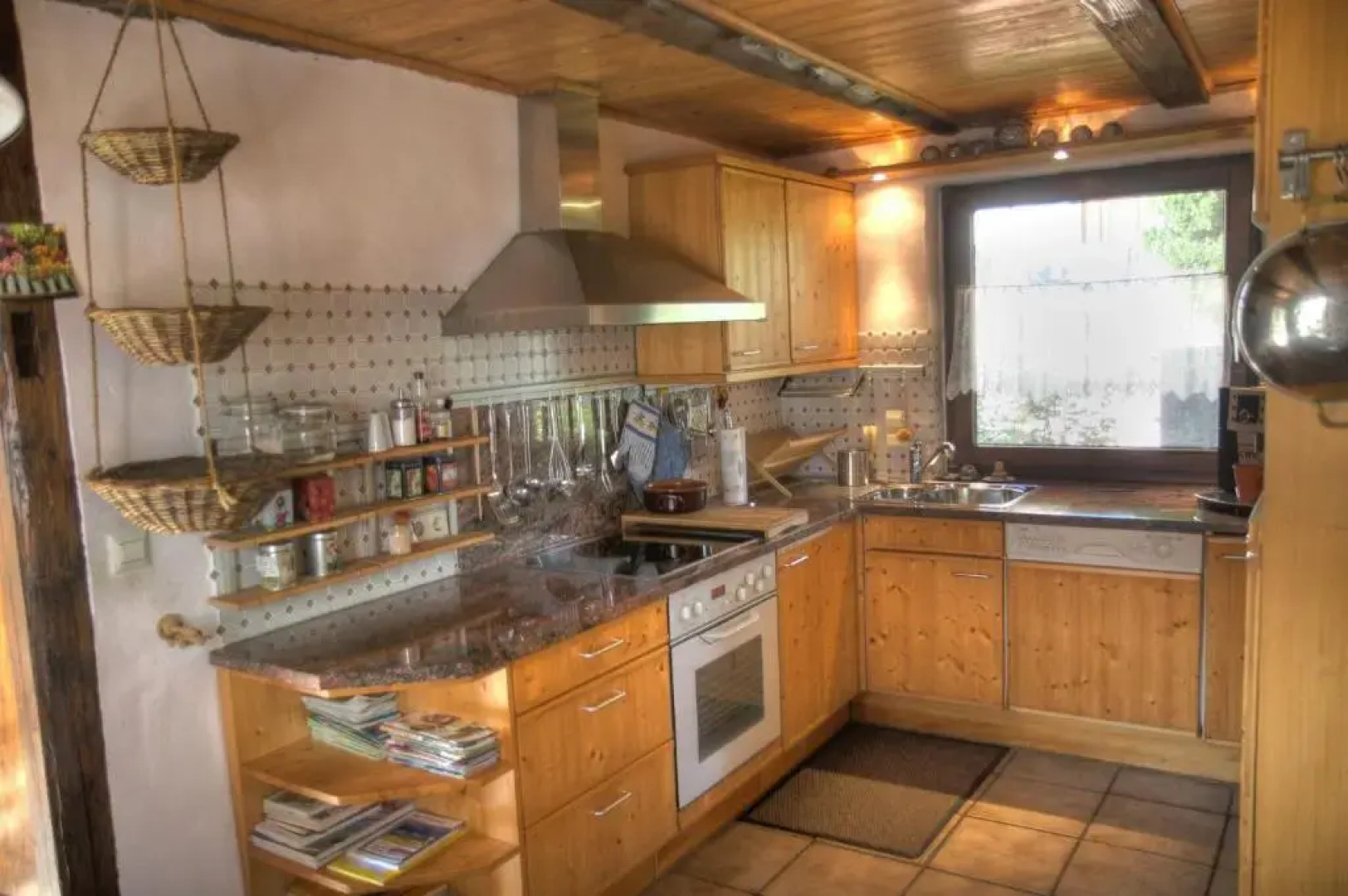 Ferienhaus-Schwarzwald-Imbirkenweg-bei-Strassburg-Europapark-fuer-1-12-Personen