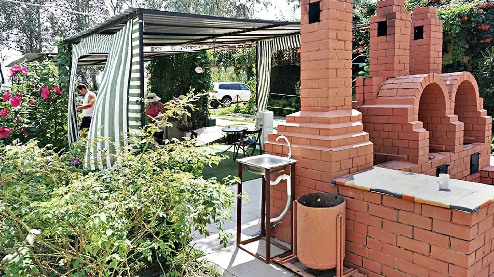 Замок (Астраханская обл)