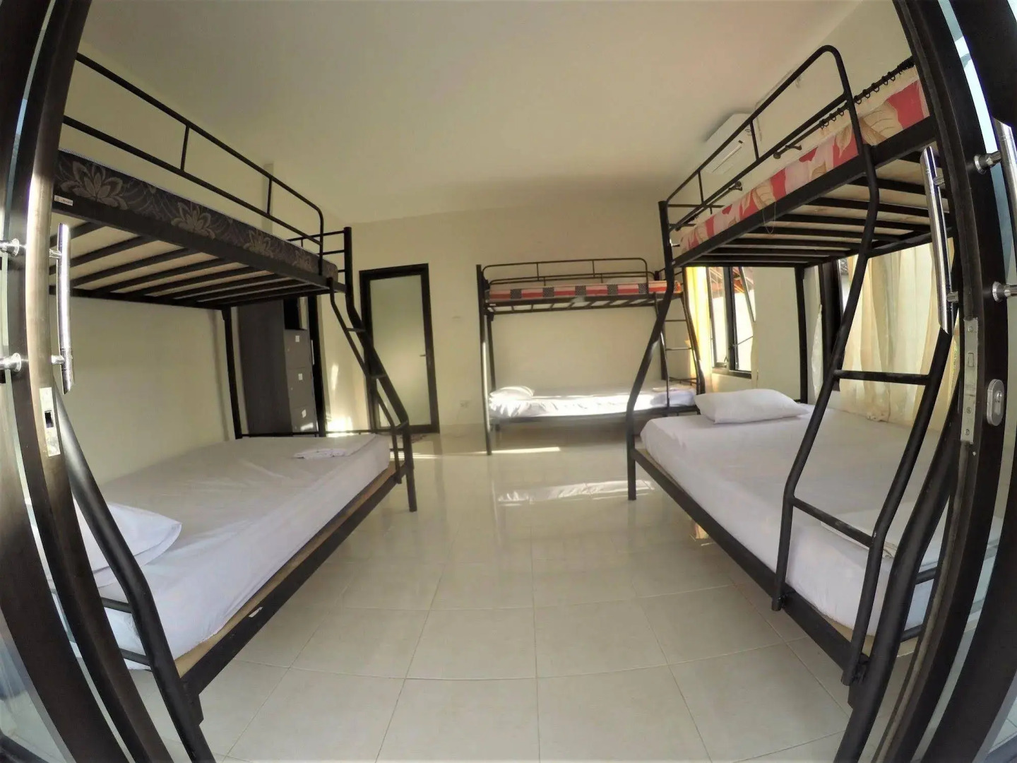 Bali Fab Dive Center - Hostel
