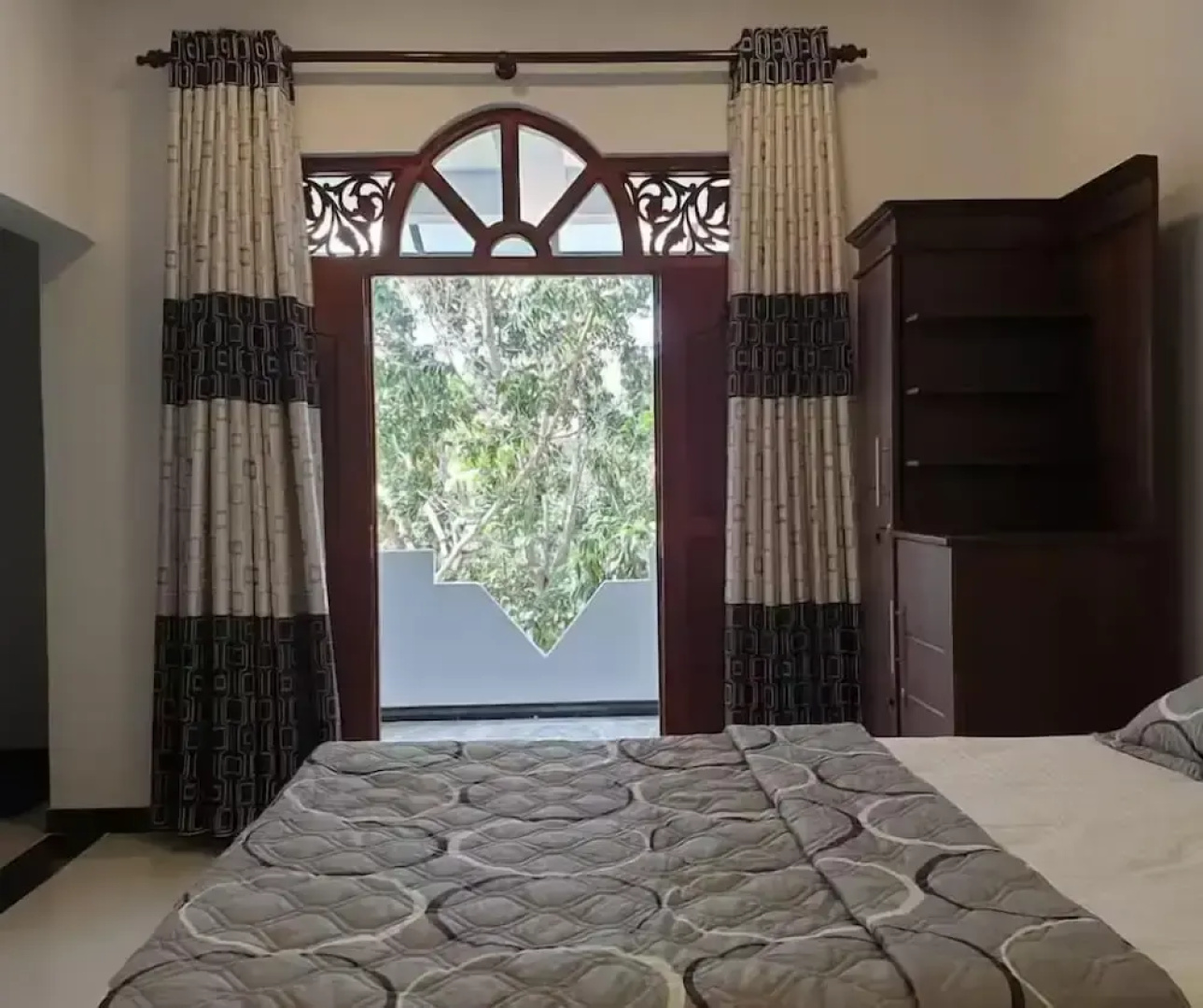 Grand Villa Kalametiya